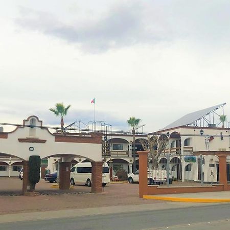 State Inn Chihuahua Exterior foto
