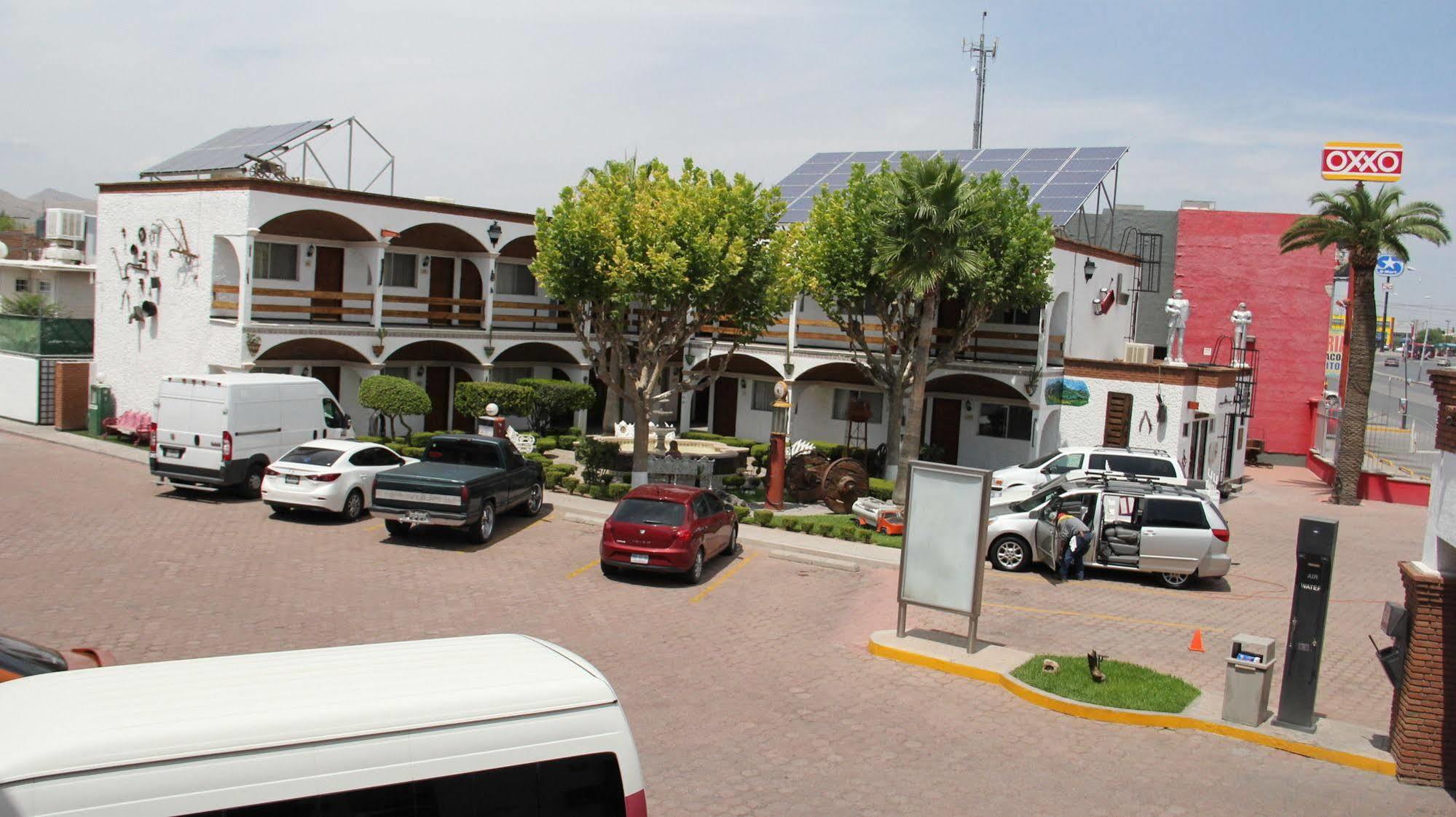State Inn Chihuahua Exterior foto